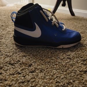 Boys Nike shoes